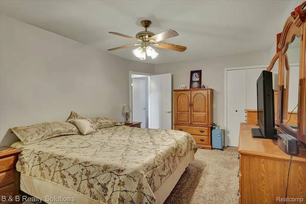 6229 Cold Spring Trail Grand Blanc Charter Township MI 48439