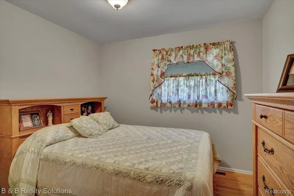 6229 Cold Spring Trail Grand Blanc Charter Township MI 48439