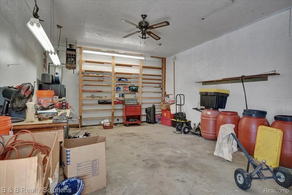 6229 Cold Spring Trail Grand Blanc Charter Township MI 48439