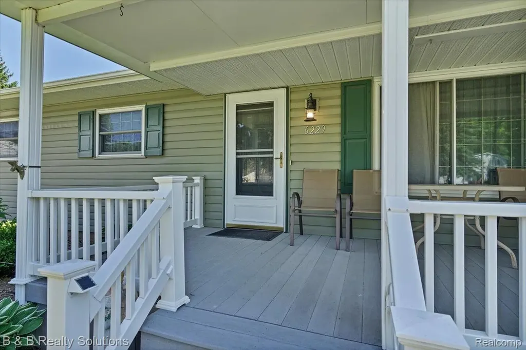 6229 Cold Spring Trail Grand Blanc Charter Township MI 48439
