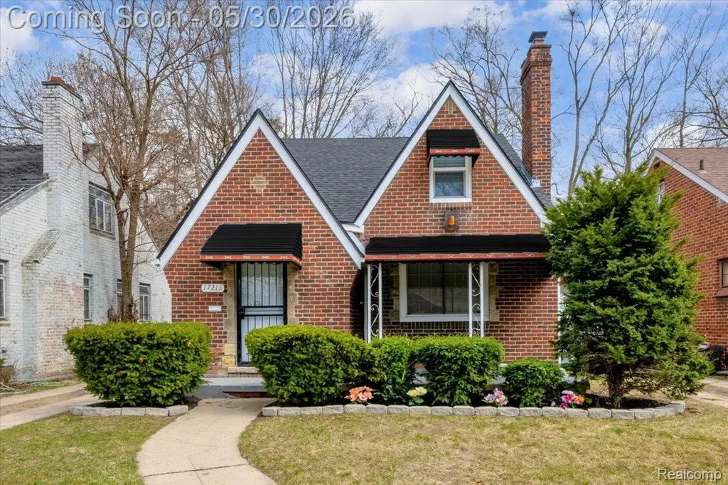 17212 Sunderland Road Detroit City MI 48219
