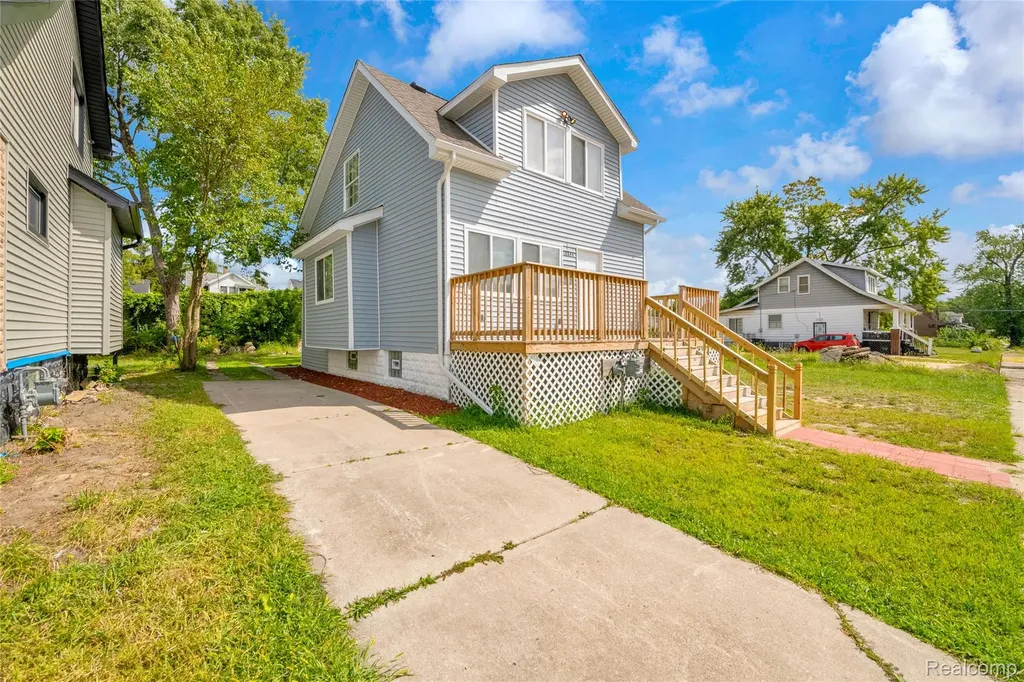 18844 Syracuse Street Detroit City MI 48234
