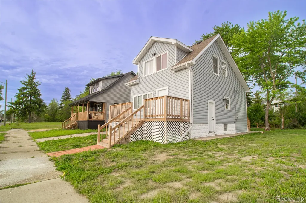 18844 Syracuse Street Detroit City MI 48234