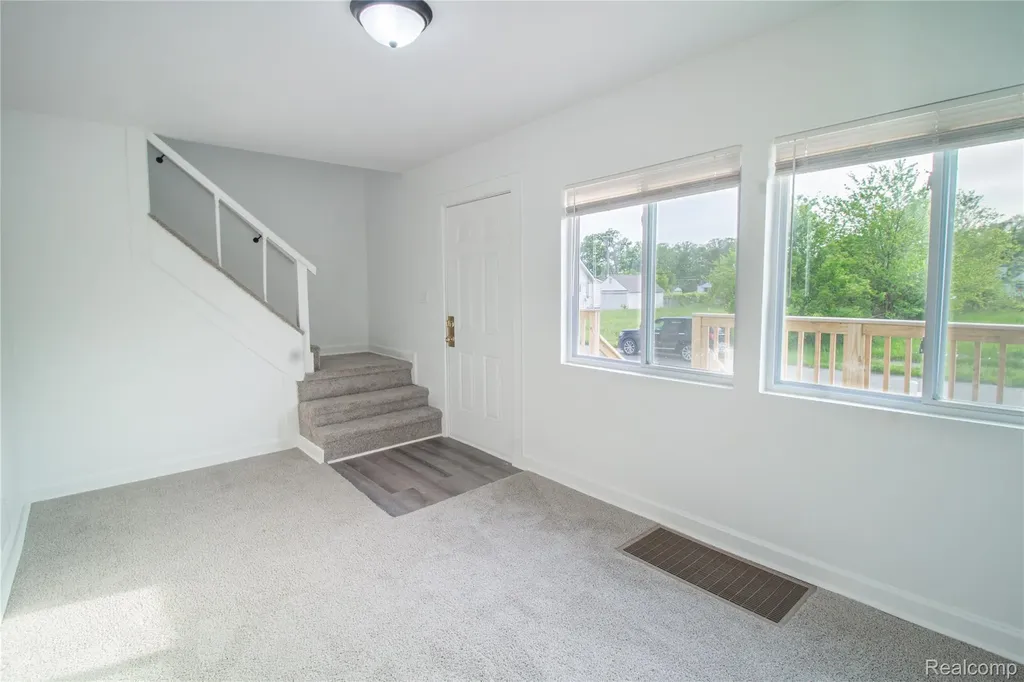 18844 Syracuse Street Detroit City MI 48234