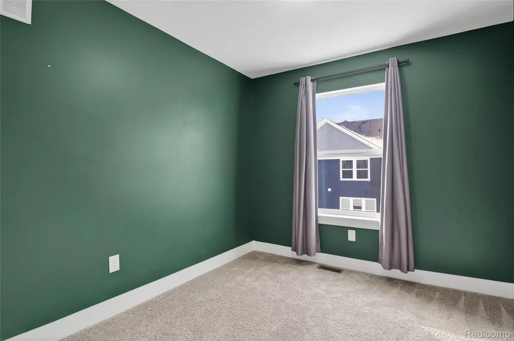 2925 Square Lake Court Troy City MI 48085