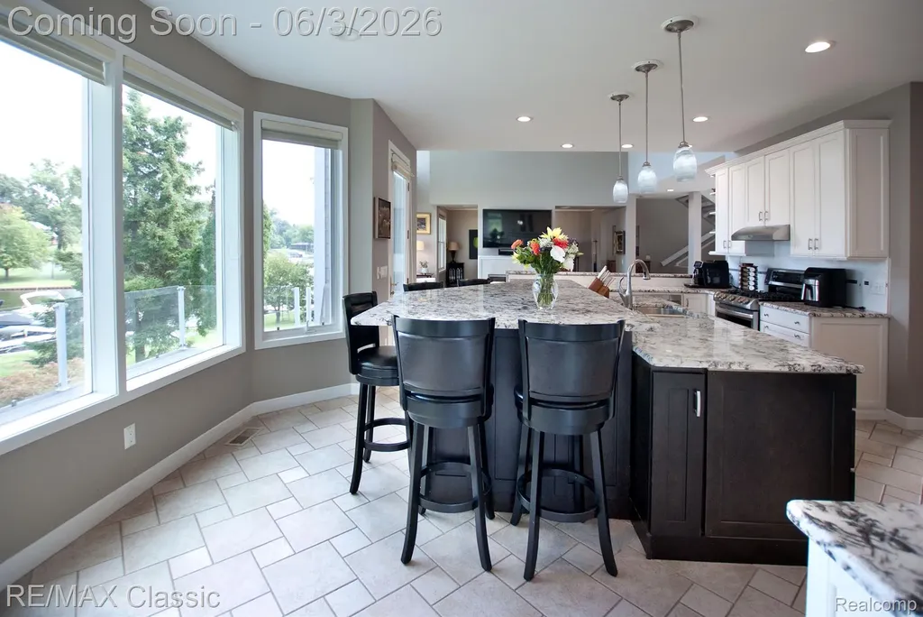 826 Wolverine Drive Wolverine Lake Village MI 48390