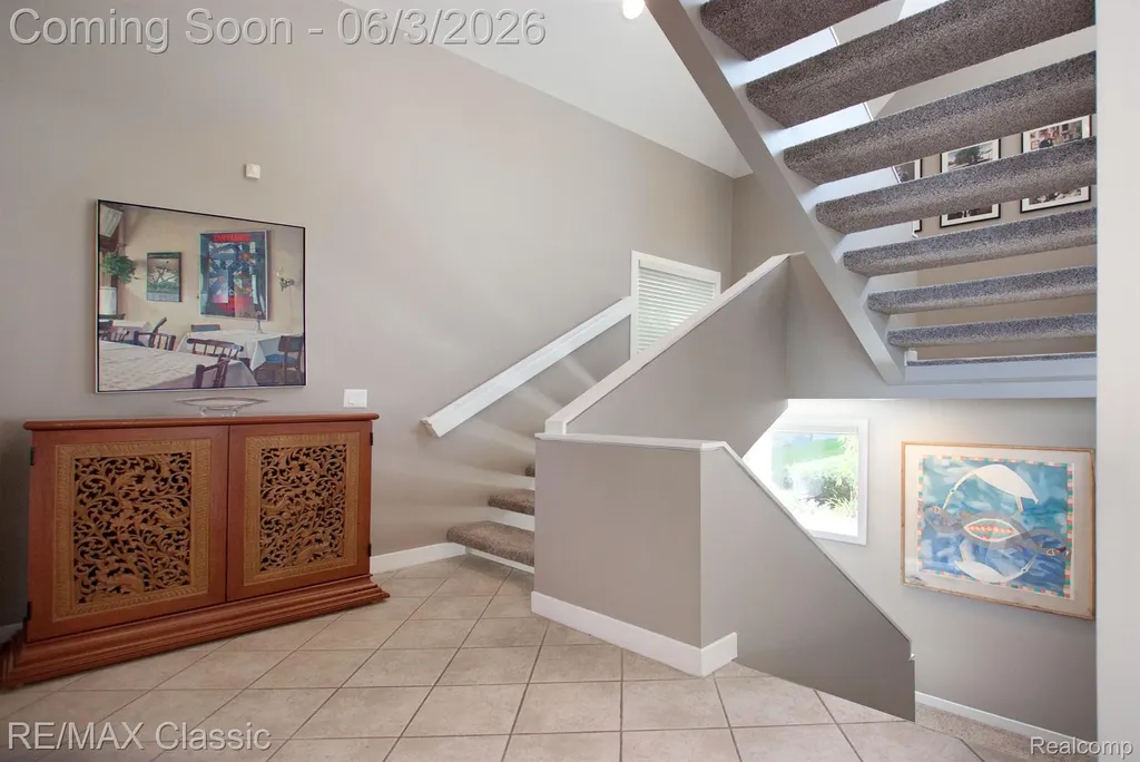 826 Wolverine Drive Wolverine Lake Village MI 48390