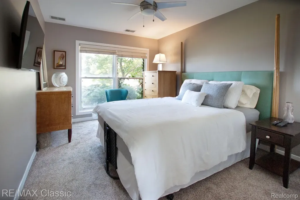 826 Wolverine Drive Wolverine Lake Village MI 48390