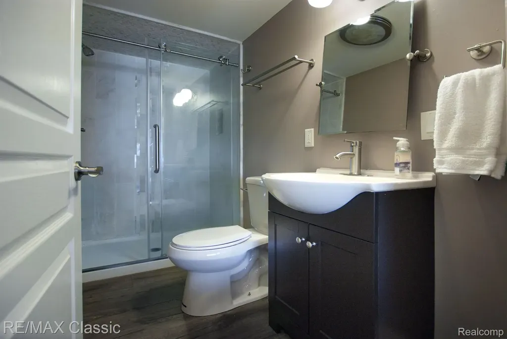 826 Wolverine Drive Wolverine Lake Village MI 48390
