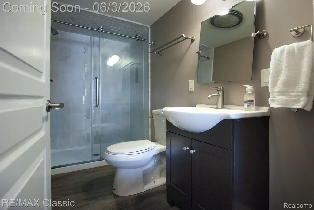 826 Wolverine Drive Wolverine Lake Village MI 48390