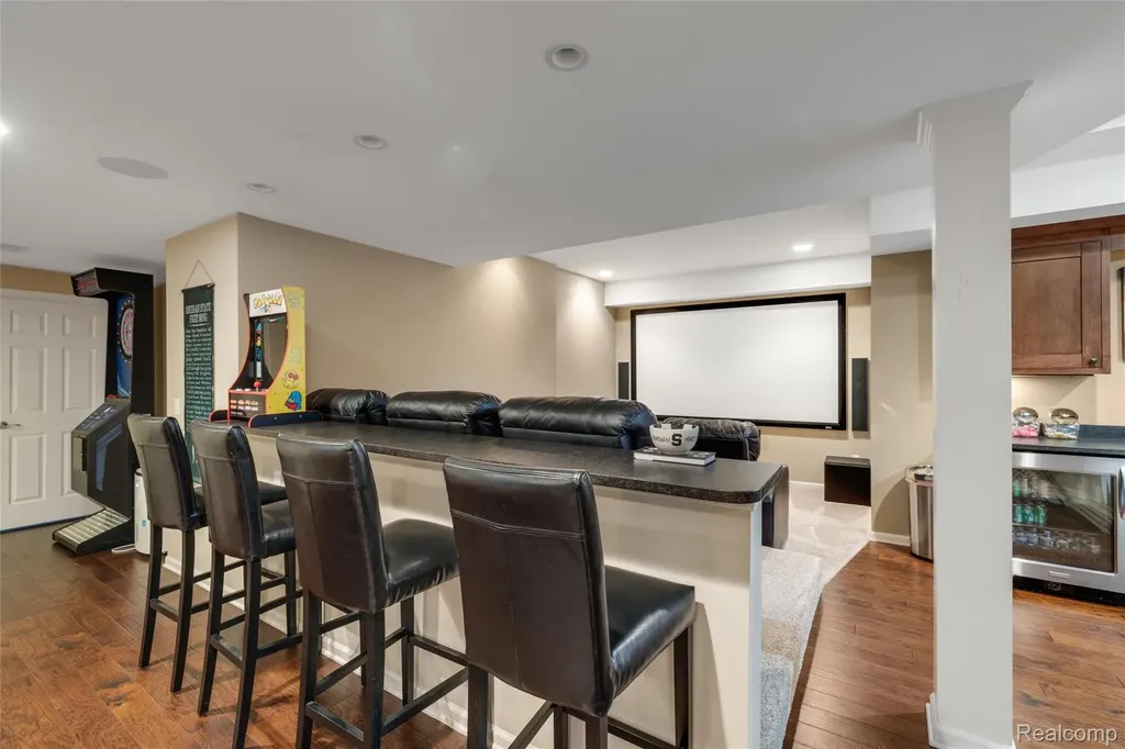 4617 Waterbury Drive Independence Charter Township MI 48348