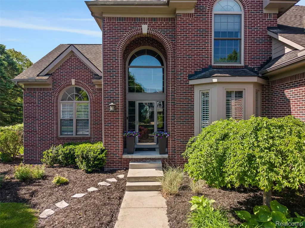 4617 Waterbury Drive Independence Charter Township MI 48348