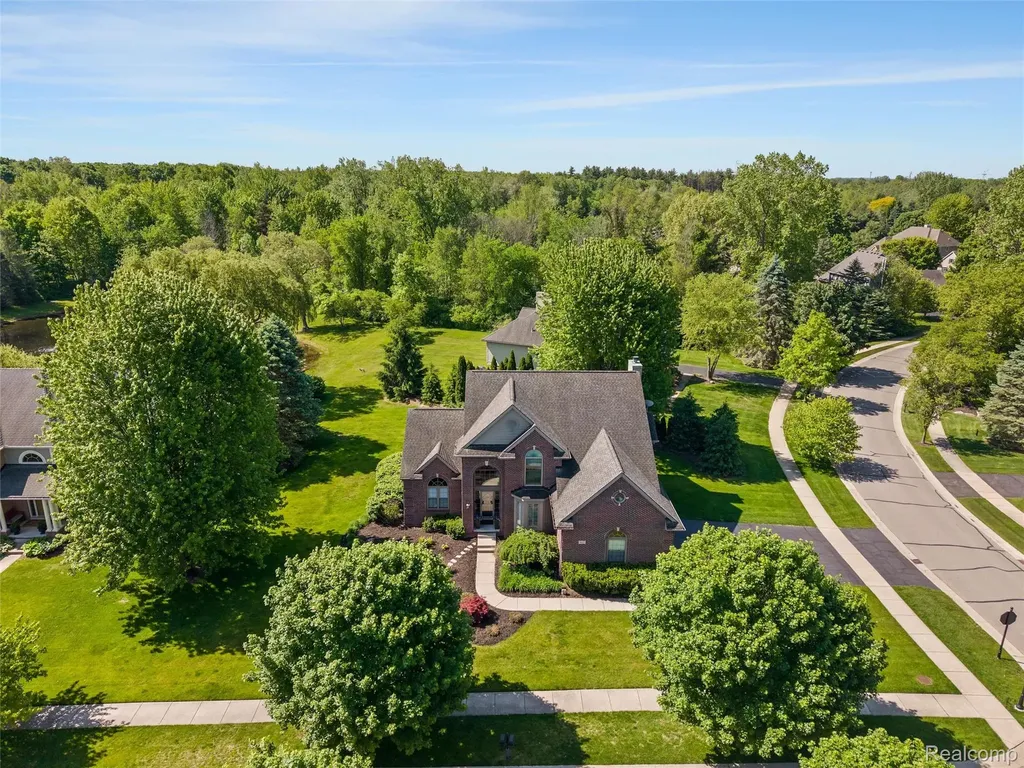 4617 Waterbury Drive Independence Charter Township MI 48348