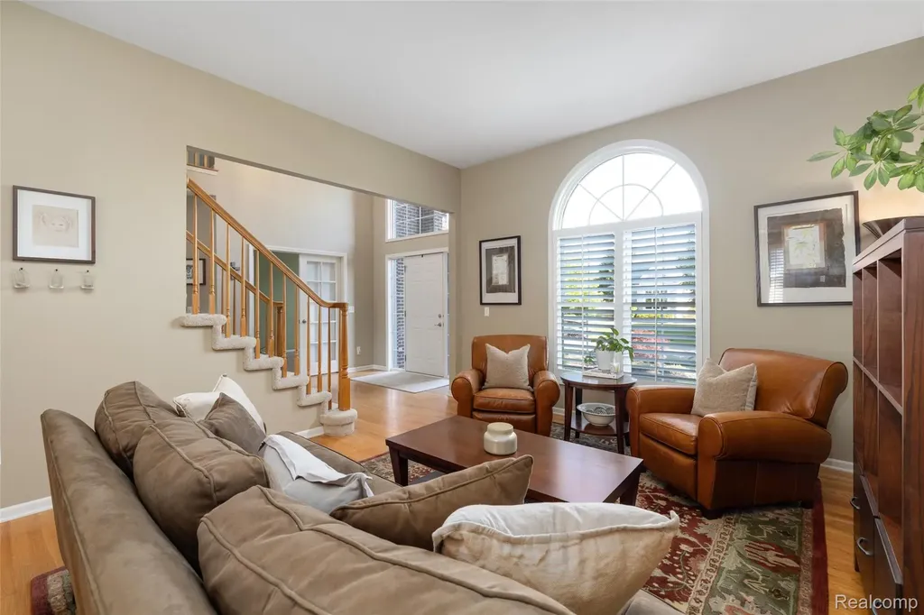 4617 Waterbury Drive Independence Charter Township MI 48348