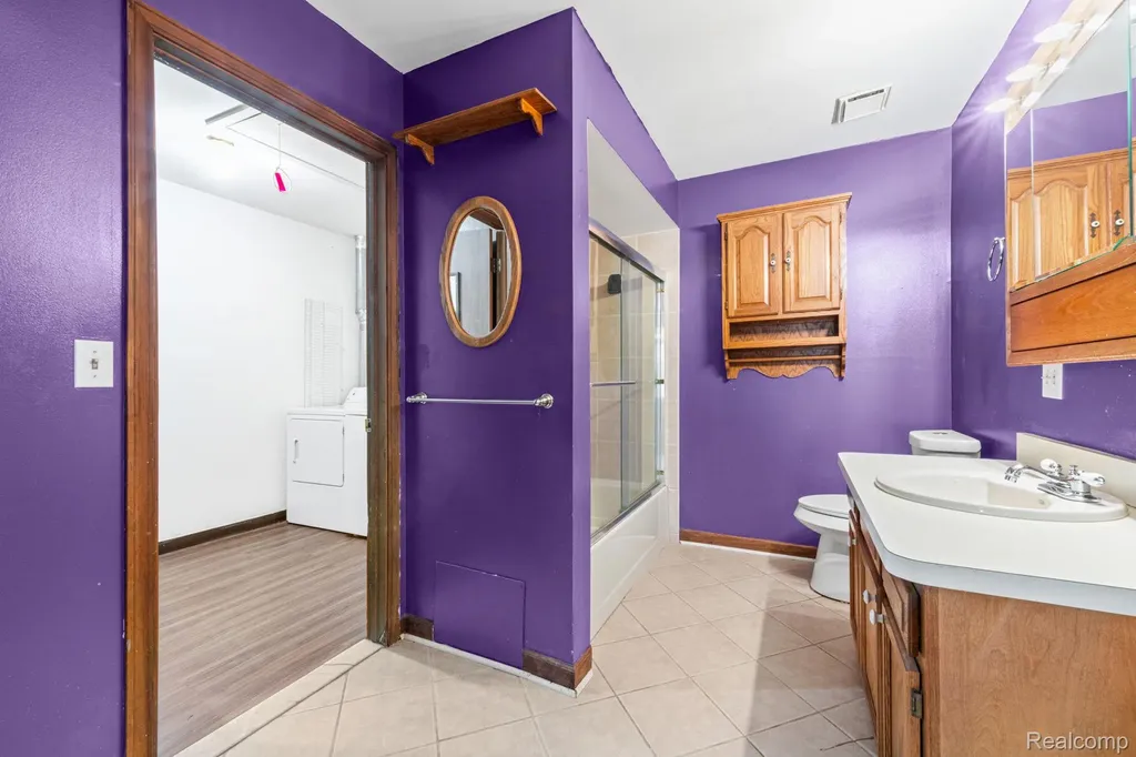 23622 Cottrell Street Clinton Charter Township MI 48035