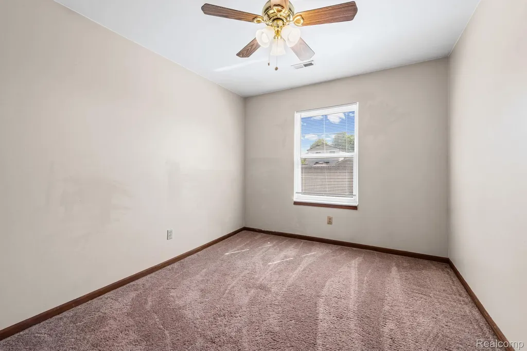 23622 Cottrell Street Clinton Charter Township MI 48035