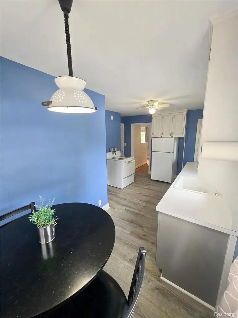 1333 Court Street Port Huron City MI 48060