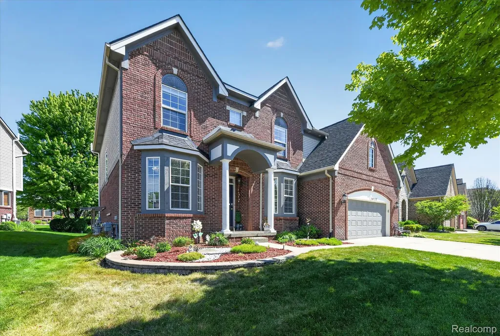 6827 Blackwell Shelby Charter Township MI 48317