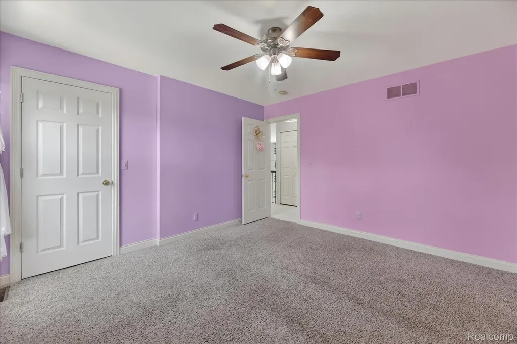 6827 Blackwell Shelby Charter Township MI 48317