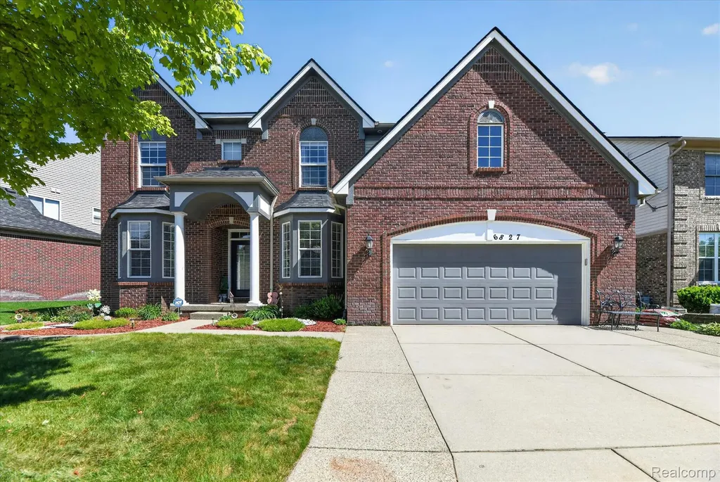 6827 Blackwell Shelby Charter Township MI 48317