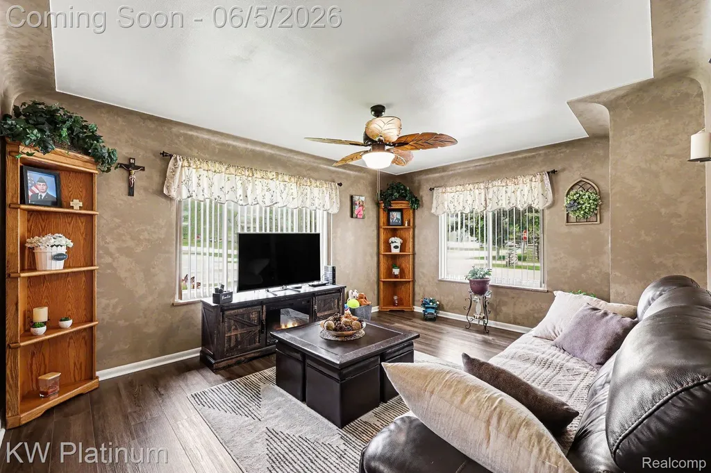 50895 Taylor Street New Baltimore City MI 48047