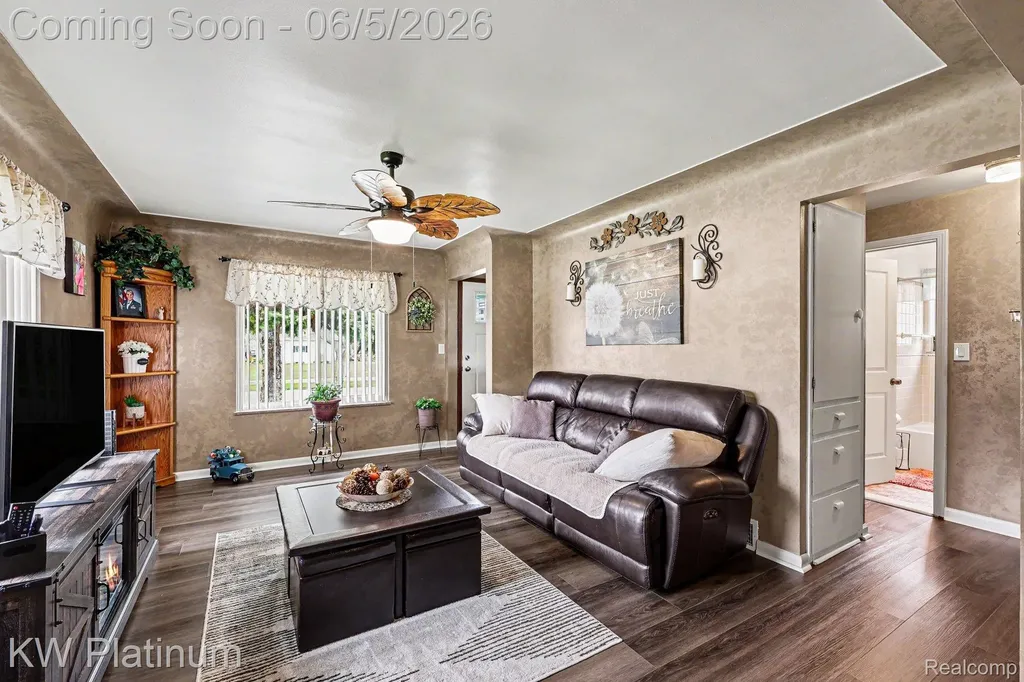 50895 Taylor Street New Baltimore City MI 48047