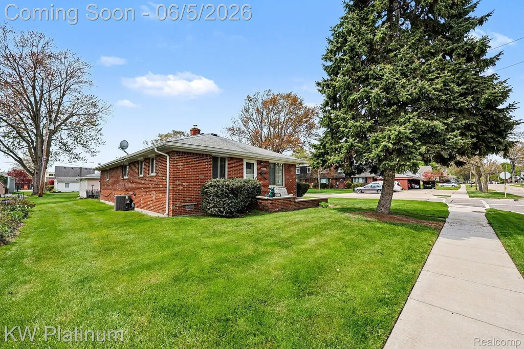 50895 Taylor Street New Baltimore City MI 48047