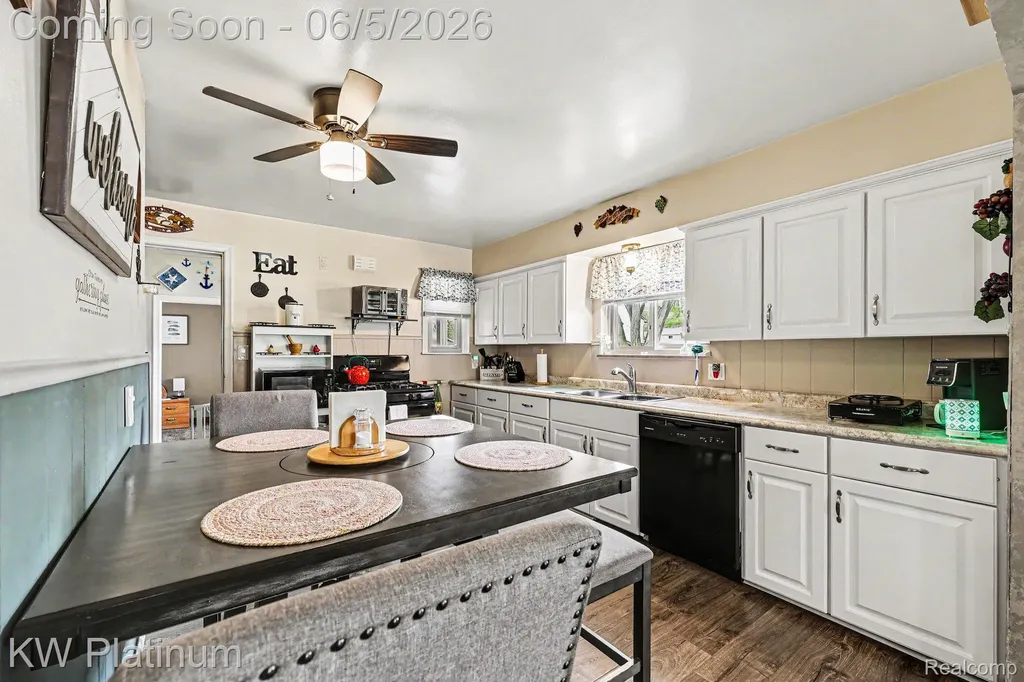 50895 Taylor Street New Baltimore City MI 48047