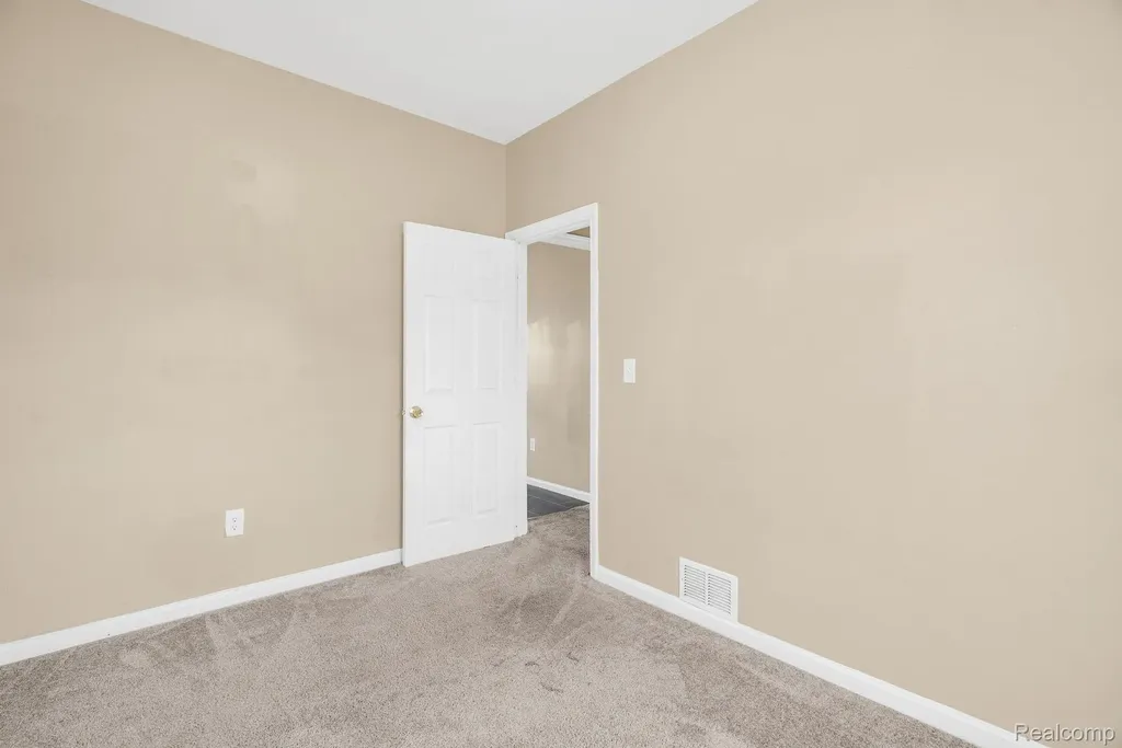 6423 Hazlett Street Detroit City MI 48210