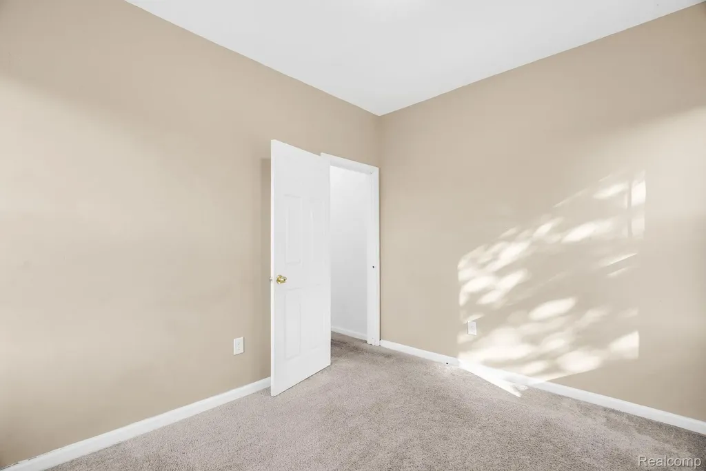 6423 Hazlett Street Detroit City MI 48210