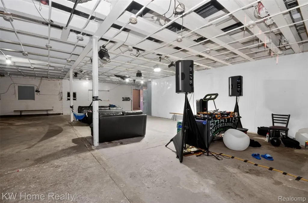 2628 Orleans Street Detroit City MI 48207