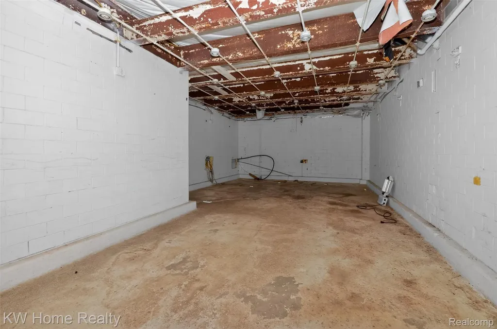 2628 Orleans Street Detroit City MI 48207