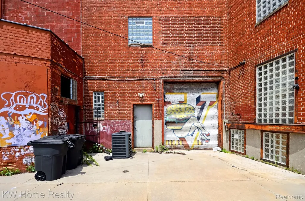2628 Orleans Street Detroit City MI 48207