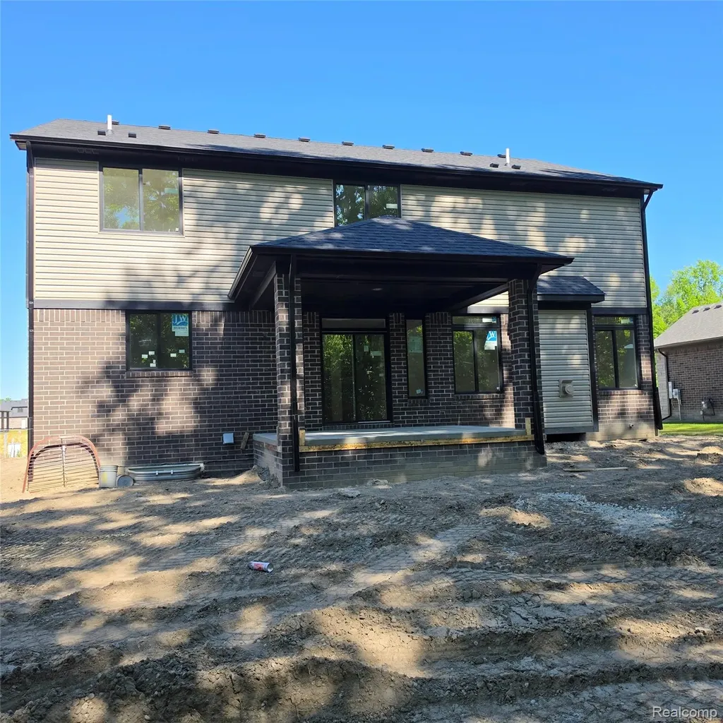 50351 Arcadia Drive Macomb Township MI 48042