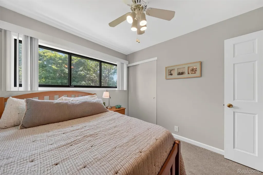 7117 Ward Eagle Drive West Bloomfield Charter Township MI 48322