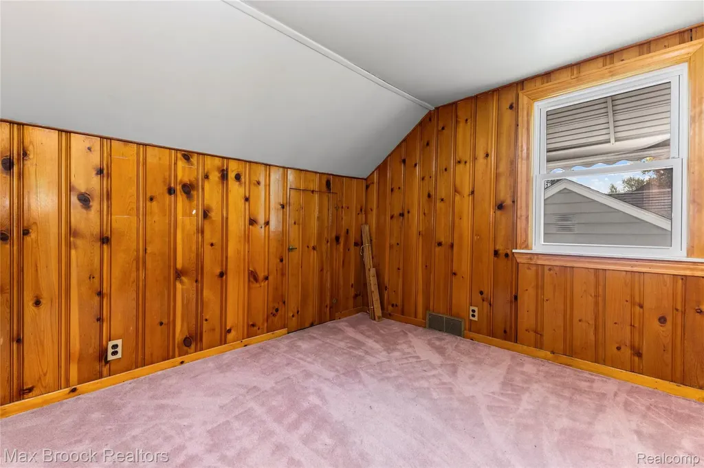 3410 Hunter Avenue Royal Oak City MI 48073