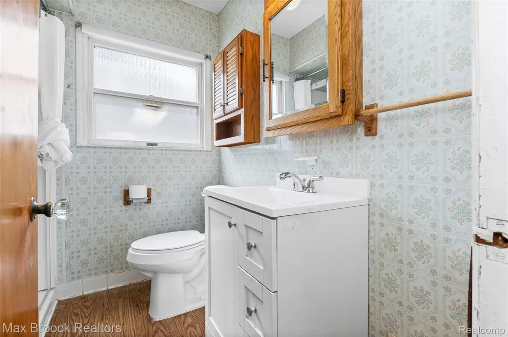 3410 Hunter Avenue Royal Oak City MI 48073