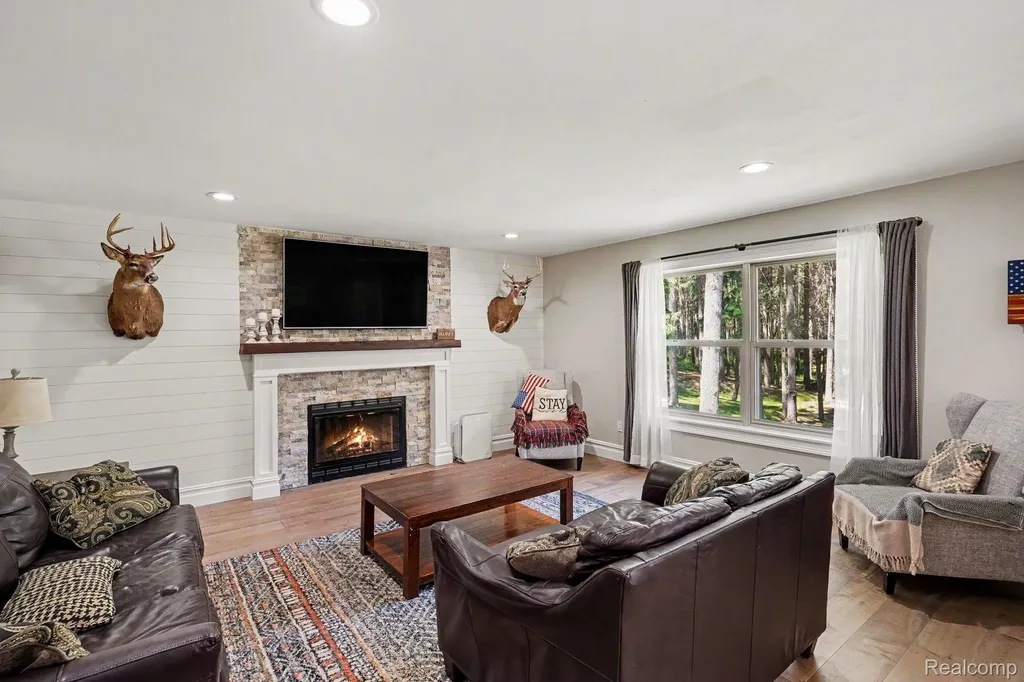9875 Buckhorn Lake Road Rose Township MI 48442