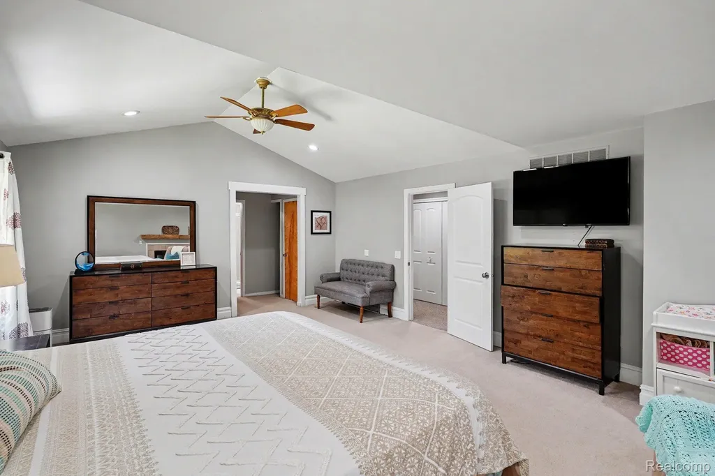 9875 Buckhorn Lake Road Rose Township MI 48442
