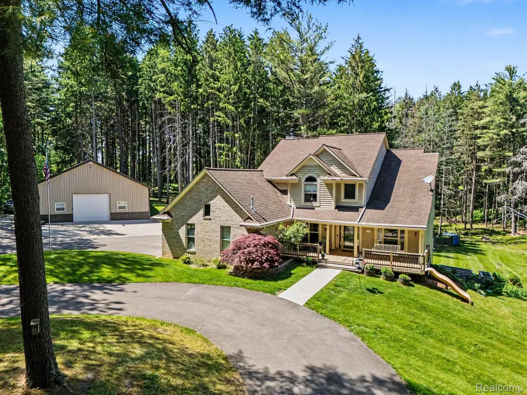9875 Buckhorn Lake Road Rose Township MI 48442