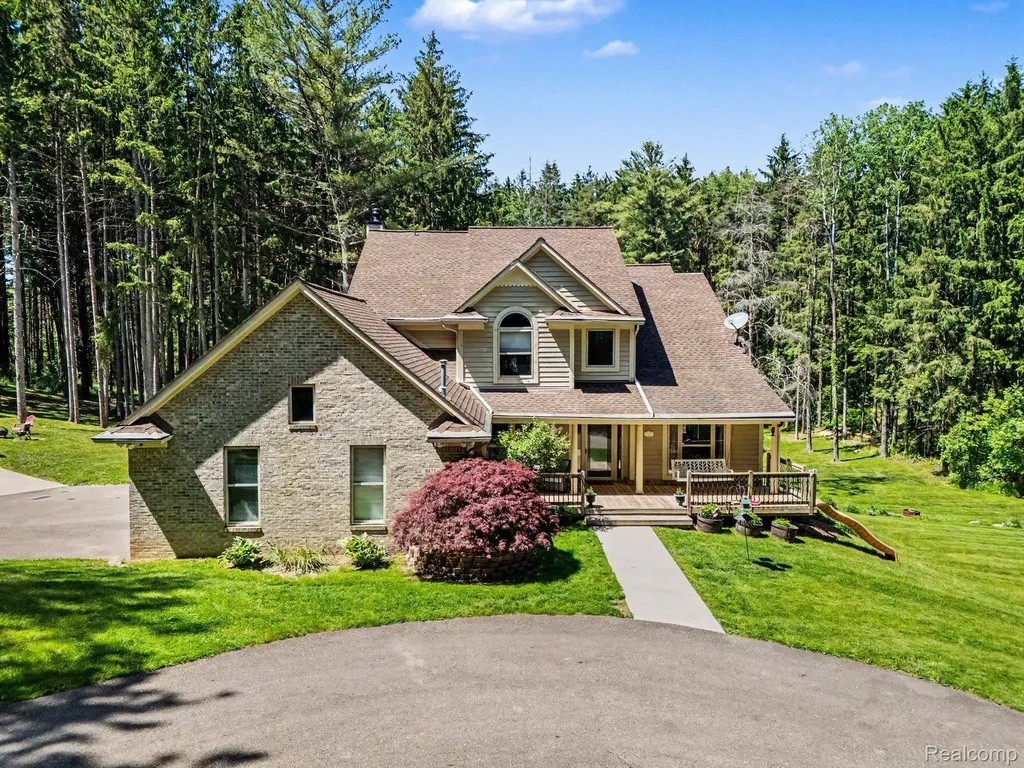 9875 Buckhorn Lake Road Rose Township MI 48442