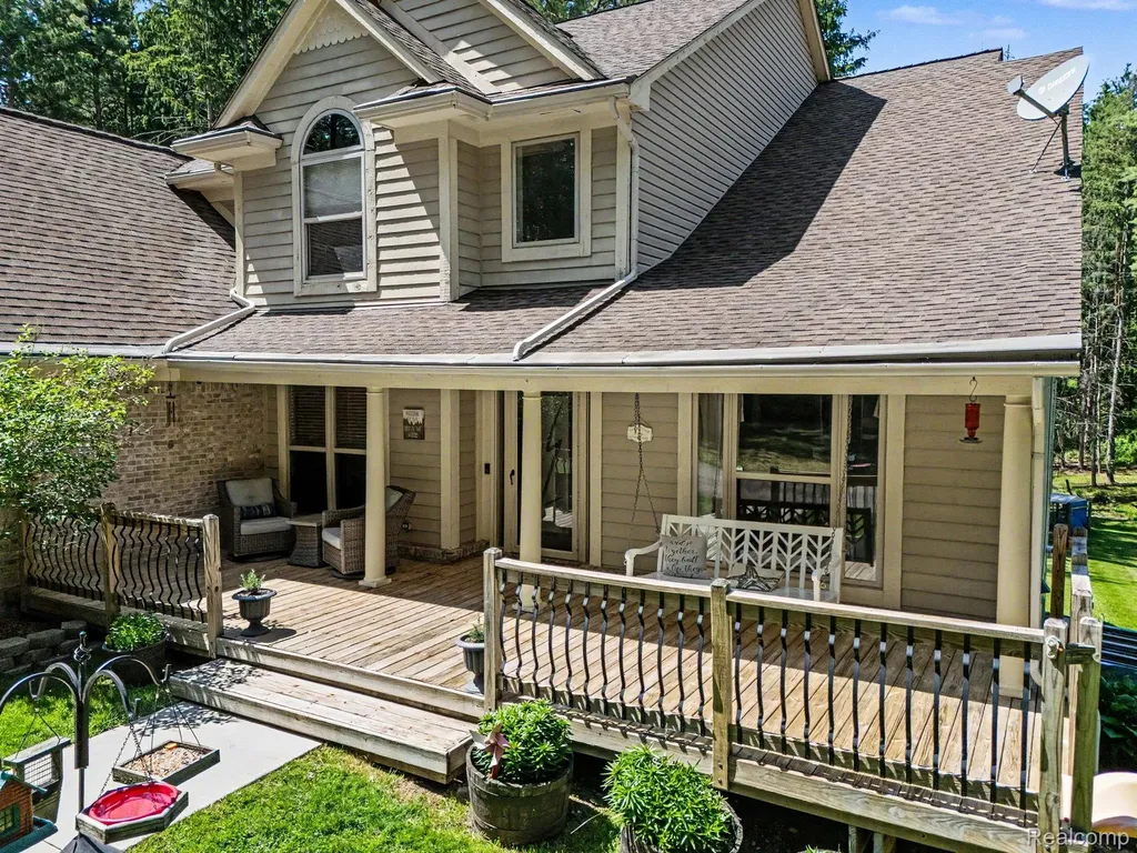 9875 Buckhorn Lake Road Rose Township MI 48442