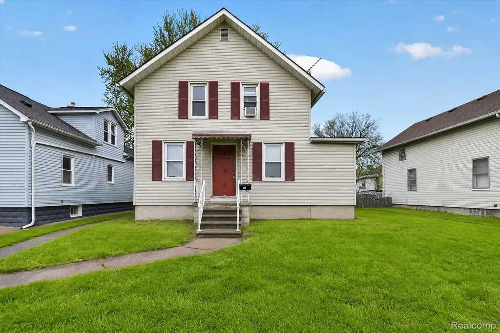 503 E 2nd Street Monroe City MI 48161