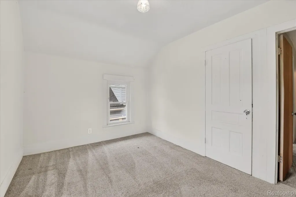 503 E 2nd Street Monroe City MI 48161