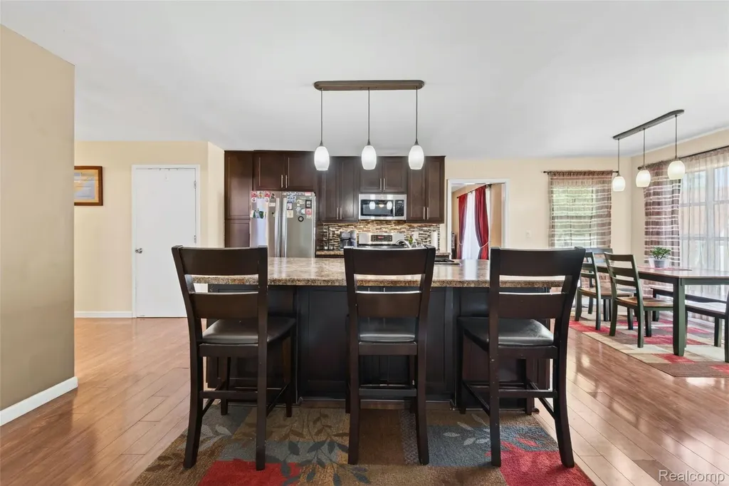 15930 Cumberland Street Riverview City MI 48193