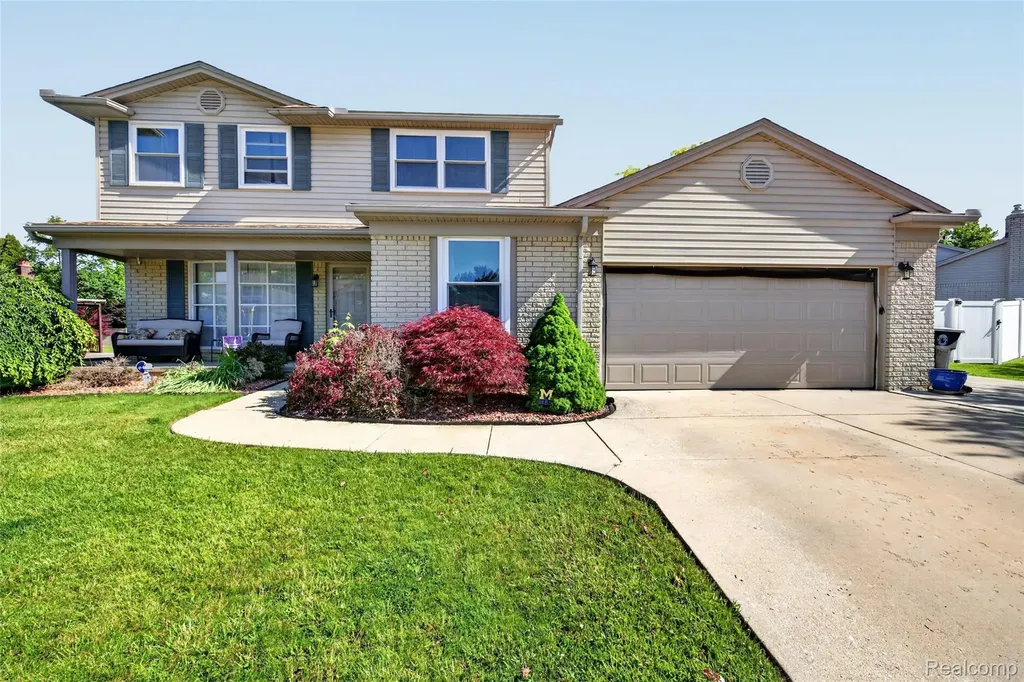 15930 Cumberland Street Riverview City MI 48193