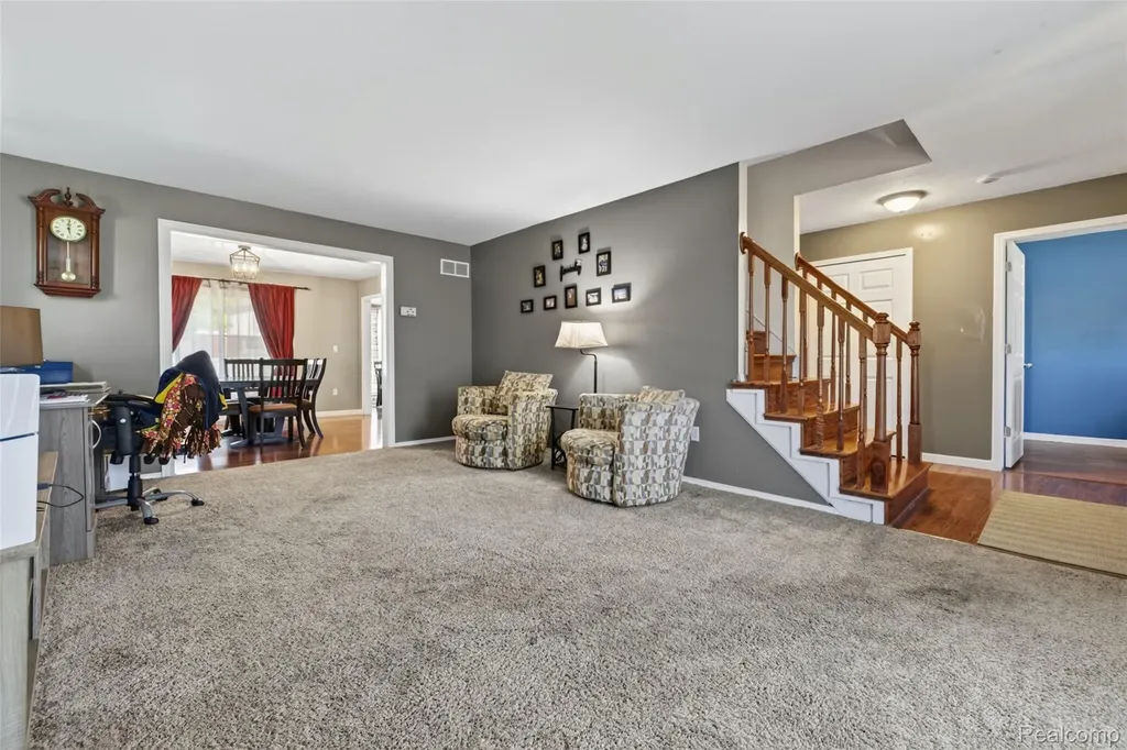 15930 Cumberland Street Riverview City MI 48193