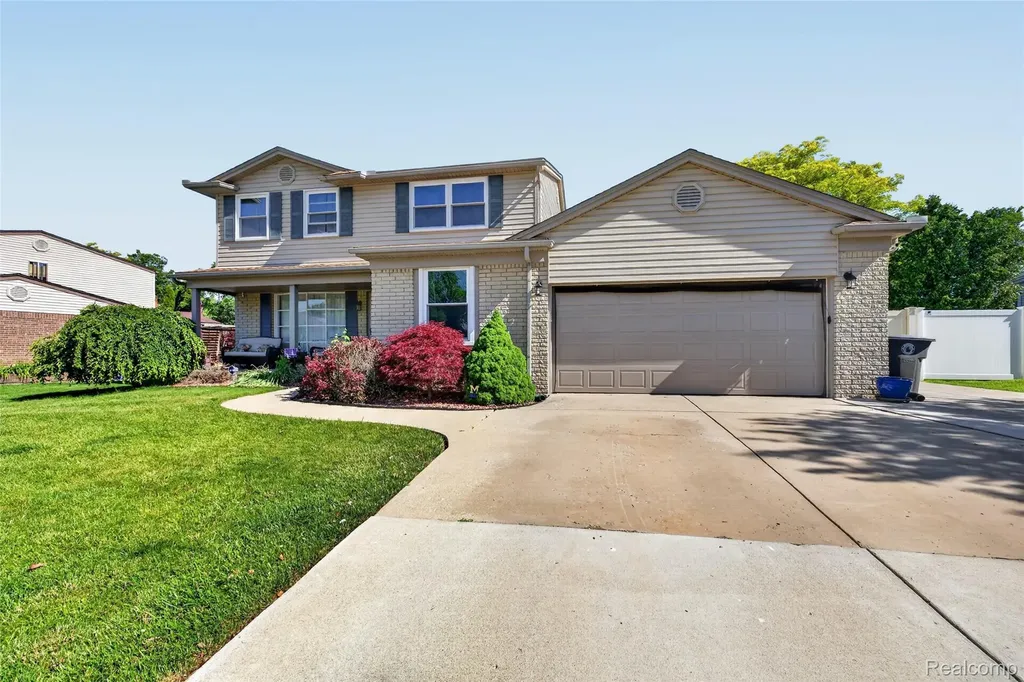 15930 Cumberland Street Riverview City MI 48193