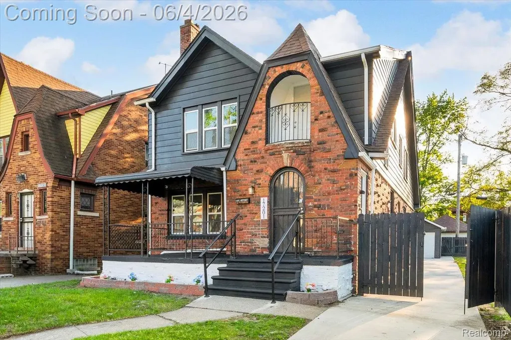 17201 Northlawn Street Detroit City MI 48221