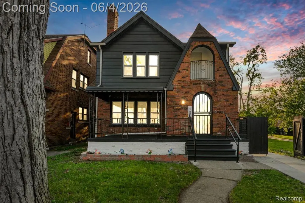 17201 Northlawn Street Detroit City MI 48221